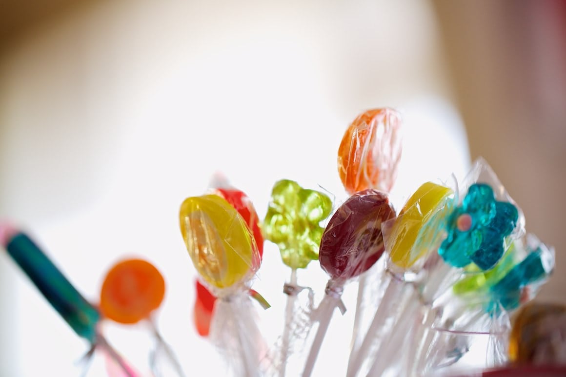 lollipops at birthday party
